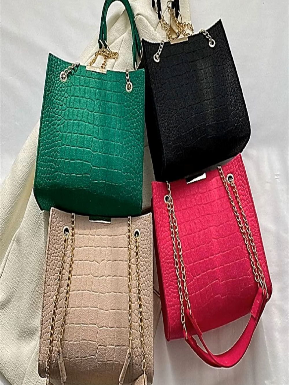 swede snake bag Swede Snake Skin Bag: Exotic Elegance Meets Luxurious Design - Image 1